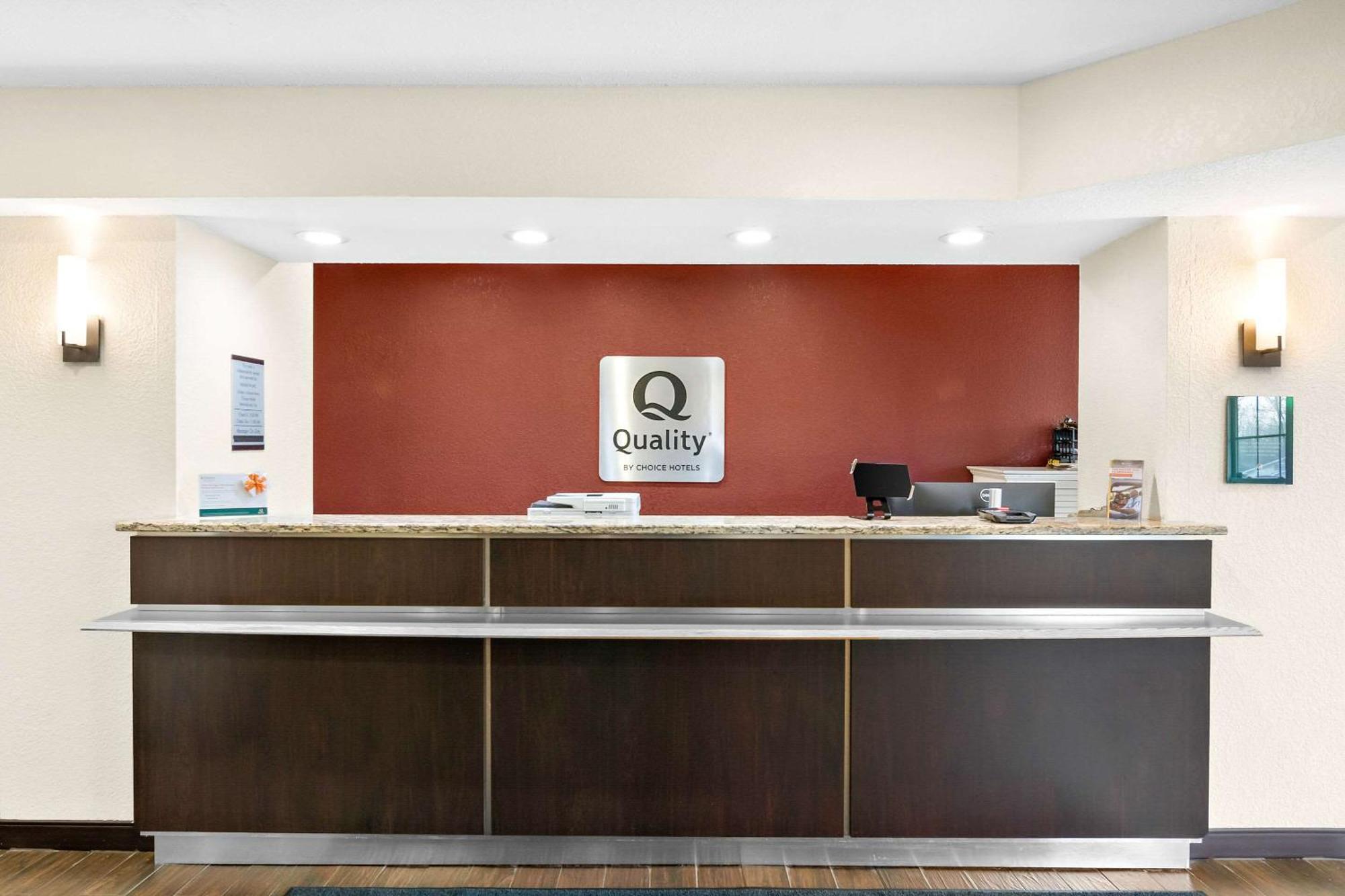 Quality Inn Queensbury Exteriér fotografie